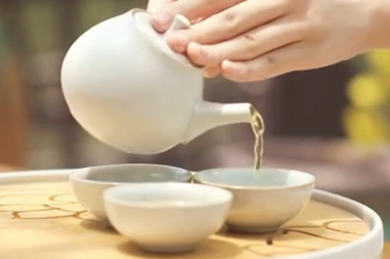 每天喝綠茶有什麼好處和壞處