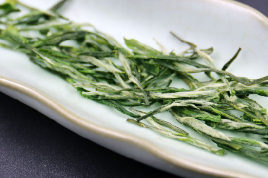 茶葉毛尖好還是毛峰好