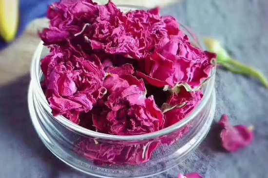 大玫瑰花茶好還是小玫瑰花茶好