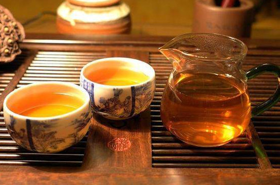 女性天天喝普洱茶好嗎，能夠幫助延緩肌膚衰老
