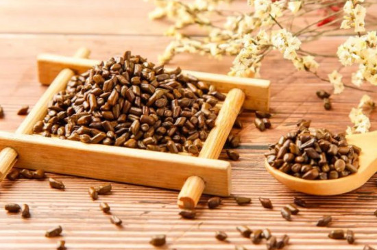 女人喝决明子茶好不好，决明子茶有好有坏