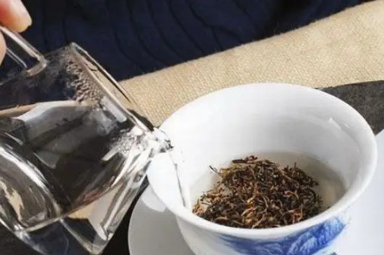 女人喝金骏眉茶好不好