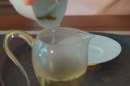 白茶怎样区分好坏
