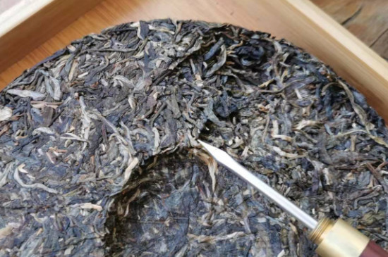 普洱茶饼怎么弄碎
