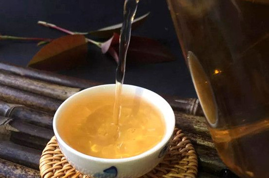 福鼎白茶適合什麼季節喝