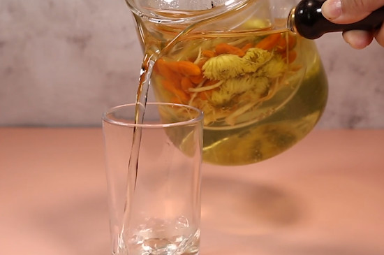 菊花和綠茶可以一起泡嗎