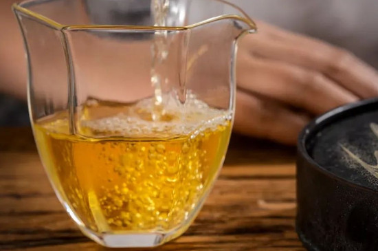 多依树古树茶的口感特点