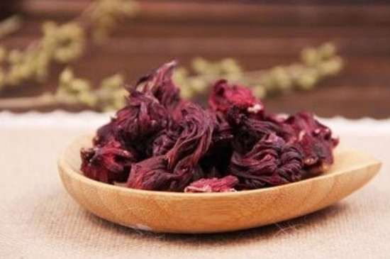 洛神花茶不适合什么人喝，不适合经期的女性/体质虚寒的人群