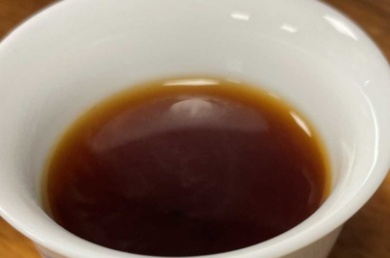 怎么判断普洱茶染色了
