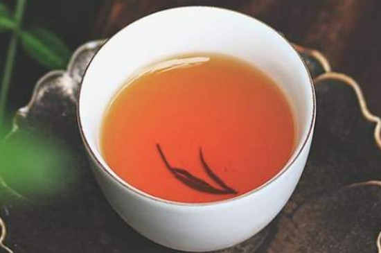 紅茶放久了還能喝嗎?最多幾年?