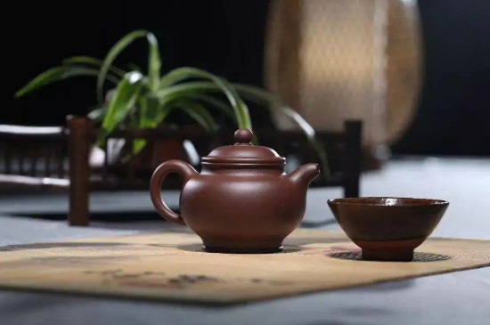 朱泥紫砂壶适合泡生普吗